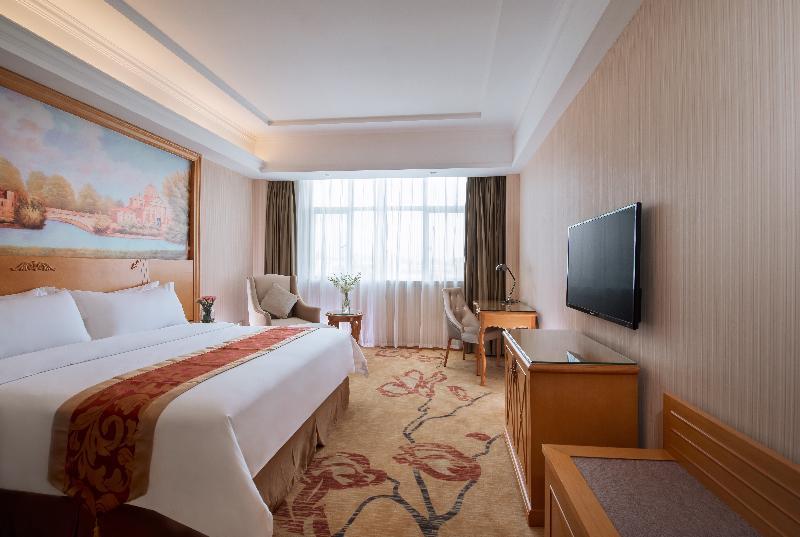 Vienna Internation Hotel Shenzhen Guanlan Guanguang Road Buitenkant foto