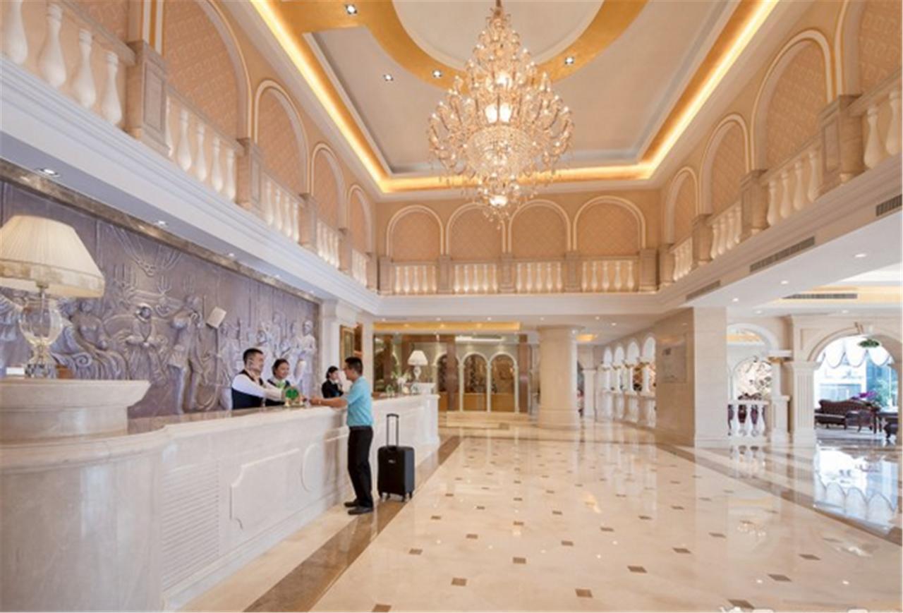 Vienna Internation Hotel Shenzhen Guanlan Guanguang Road Buitenkant foto