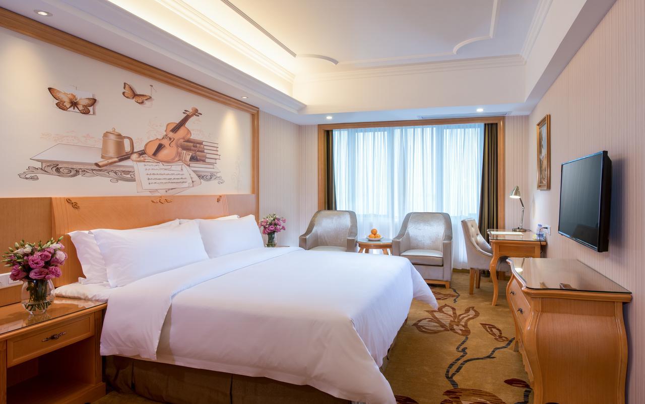 Vienna Internation Hotel Shenzhen Guanlan Guanguang Road Buitenkant foto