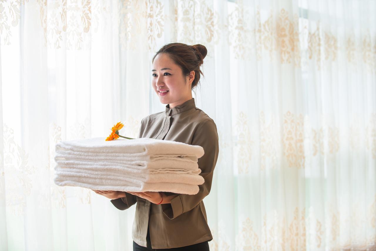 Vienna Internation Hotel Shenzhen Guanlan Guanguang Road Buitenkant foto