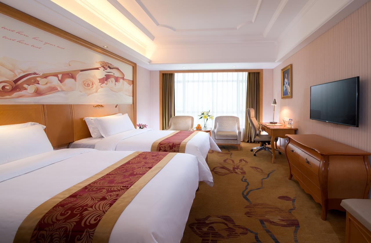 Vienna Internation Hotel Shenzhen Guanlan Guanguang Road Buitenkant foto