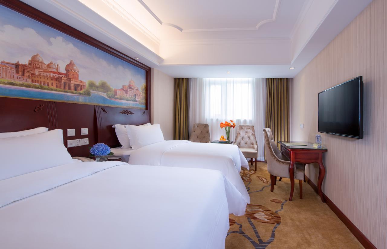 Vienna Internation Hotel Shenzhen Guanlan Guanguang Road Buitenkant foto
